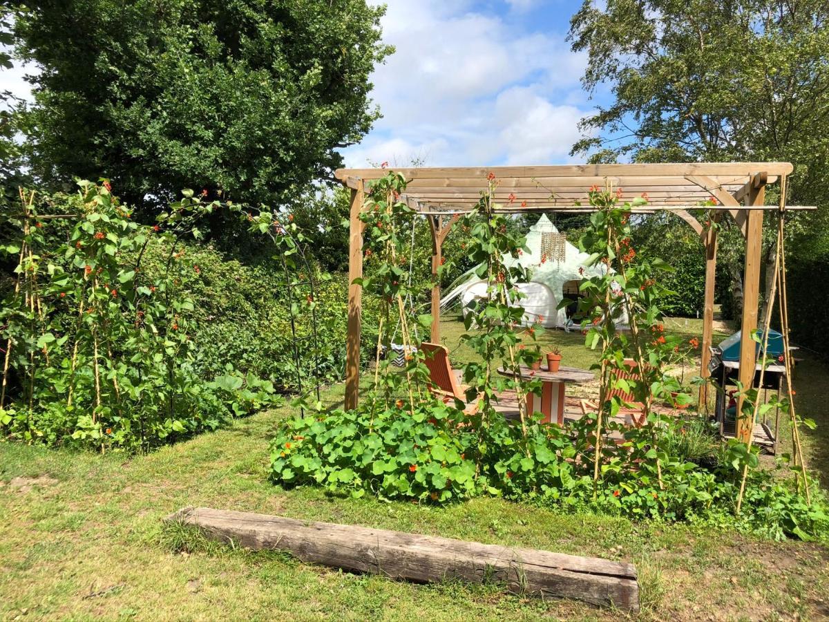 Hotel Secret Garden Glamping Lymington Exterior foto
